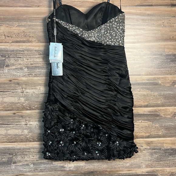 Interlude USA Strapless Back Jeweled Homecoming Dress Style 9817 NWT - Picture 4 of 5